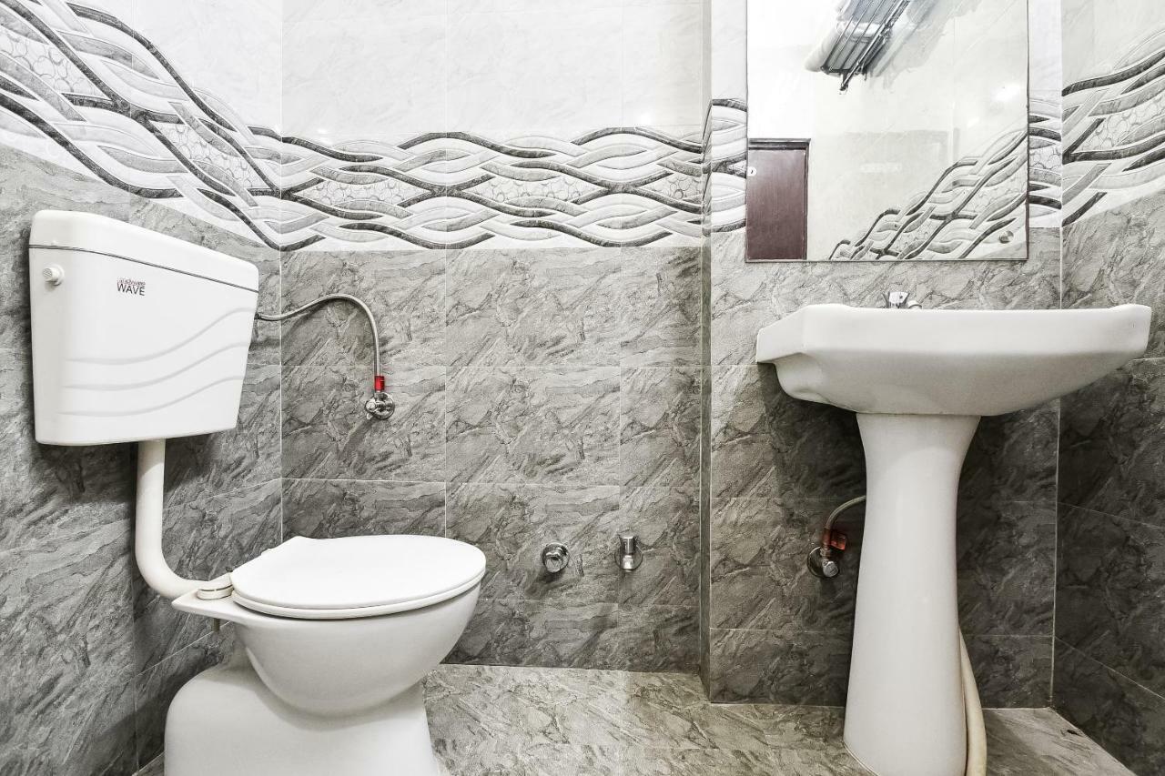 Hotel Lalit Palace Babina Εξωτερικό φωτογραφία